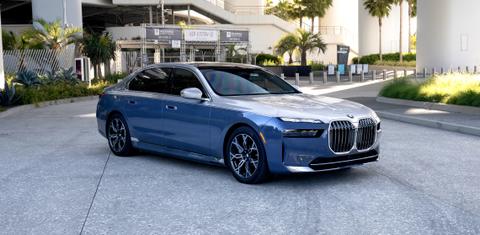 BMW i7 2024