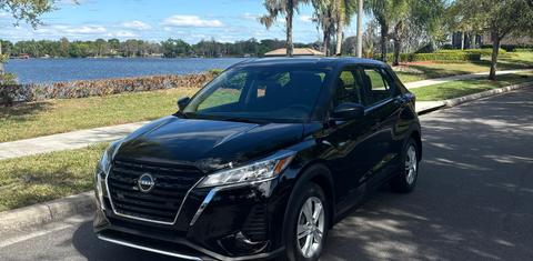 Nissan Kicks Play 2025