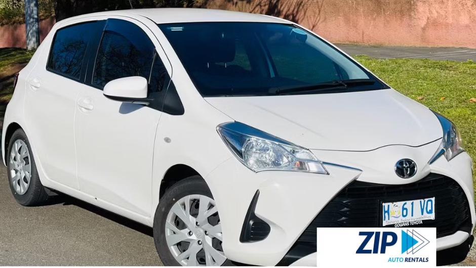 Toyota YARIS 2019 in Cambridge