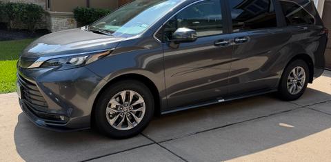 Toyota Sienna 2025