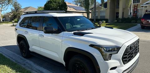 Toyota Sequoia 2025
