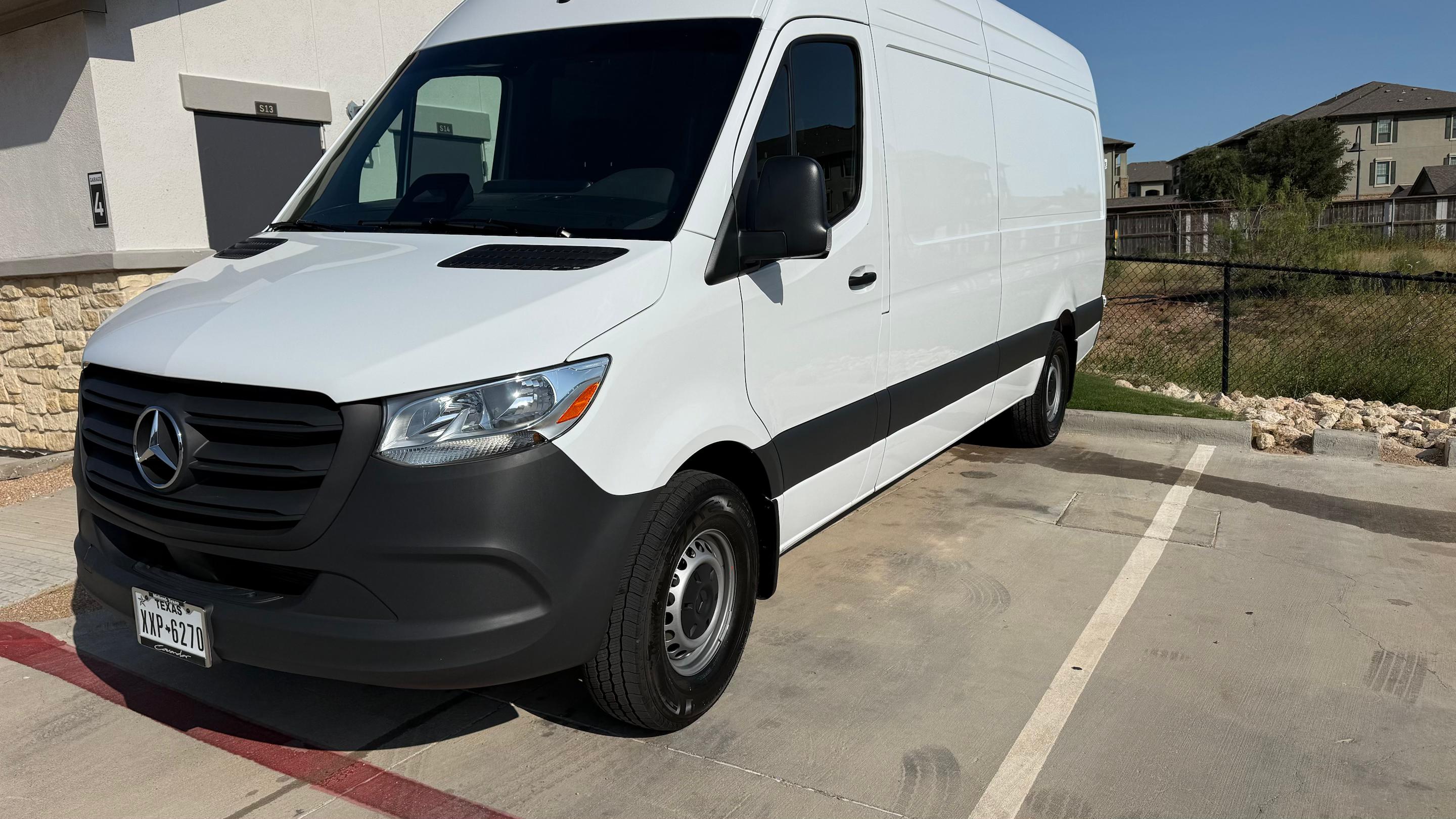 Mercedes-Benz Sprinter Crew 2026 in Odessa, TX