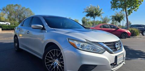 Nissan Altima 2018