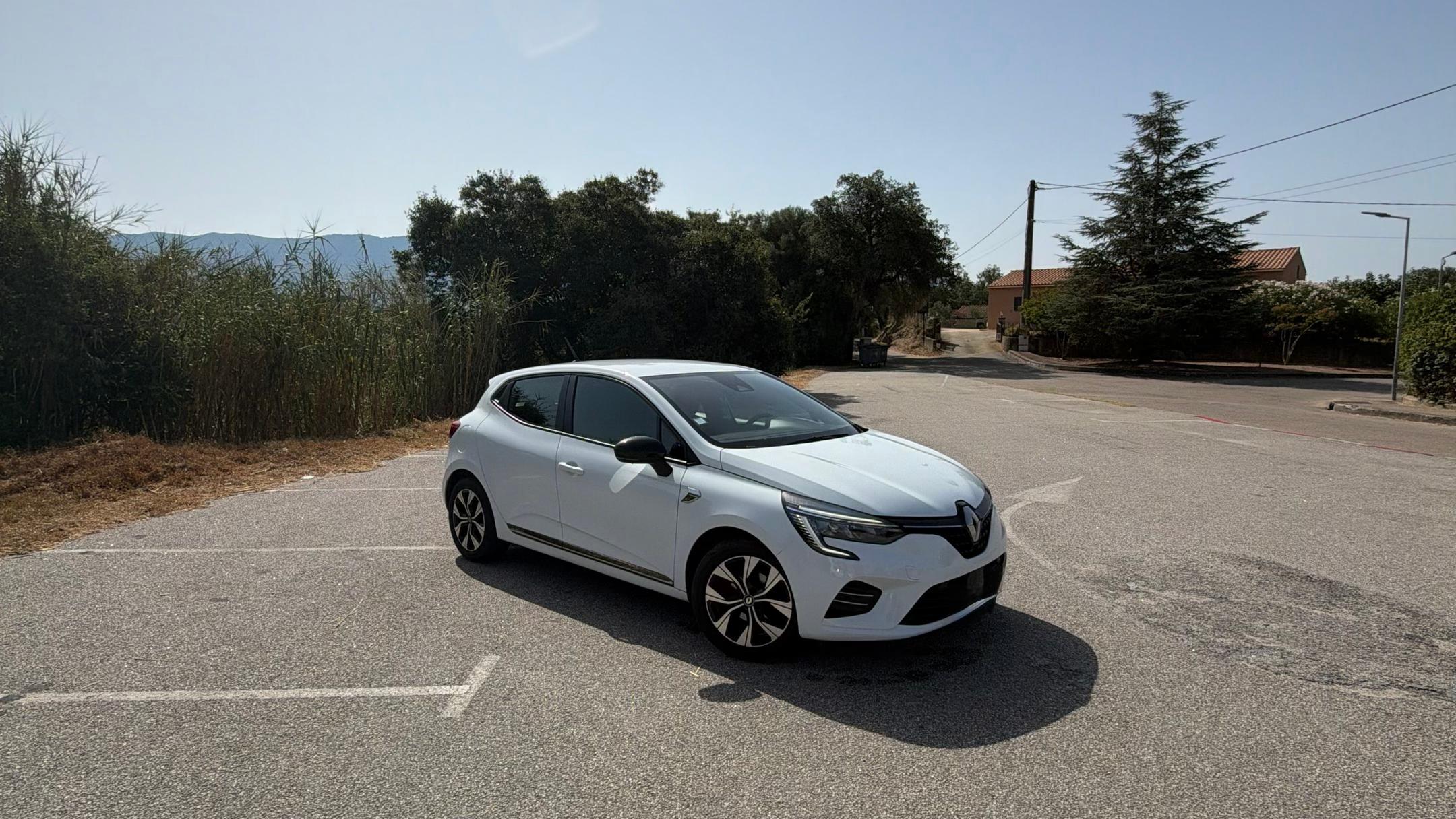 Renault CLIO V 2021 à Ajaccio