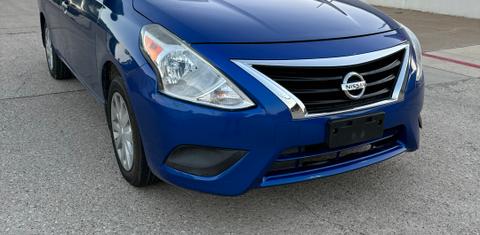 Nissan Versa 2015