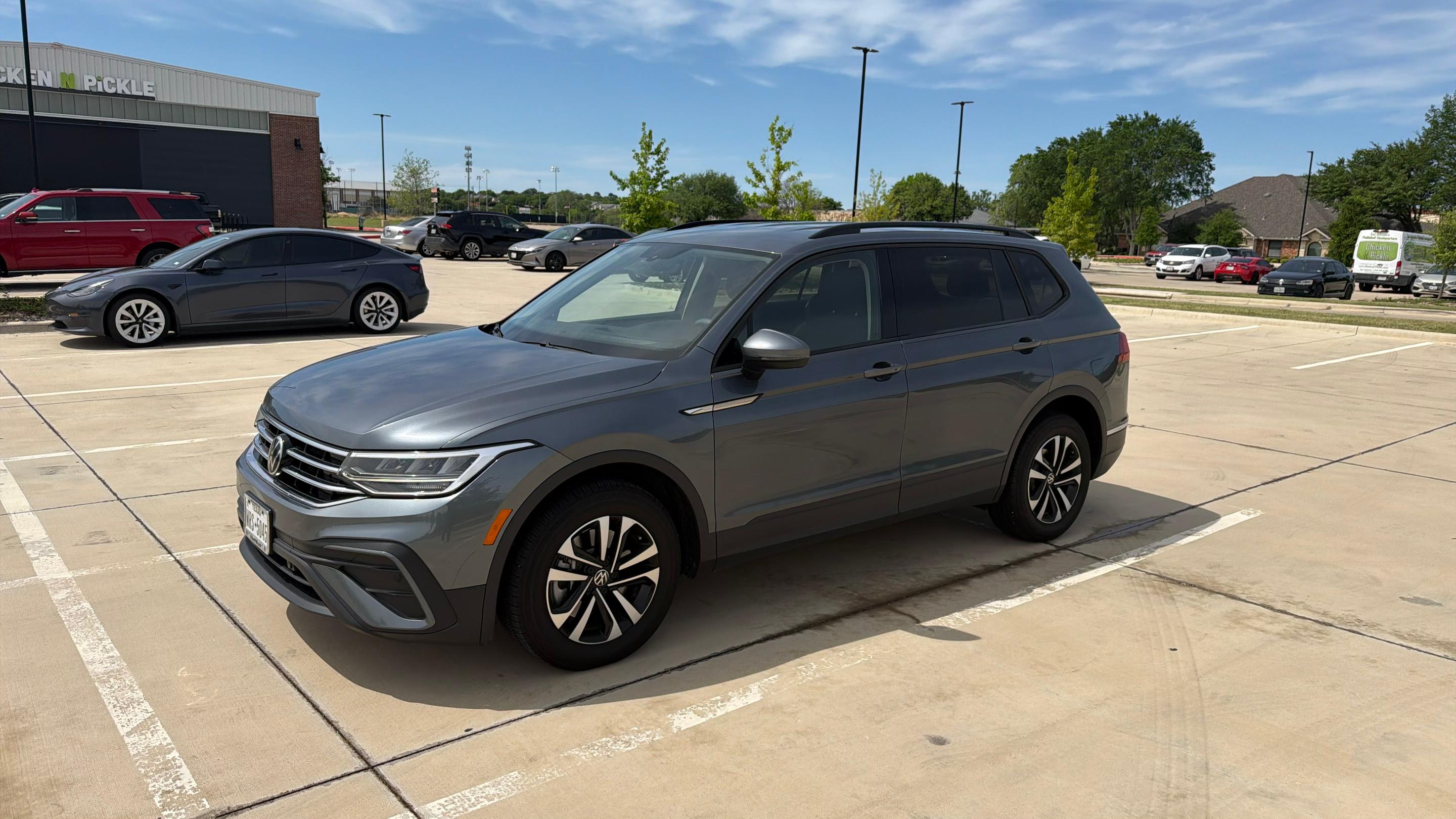 Volkswagen Tiguan 2023 in Euless, TX
