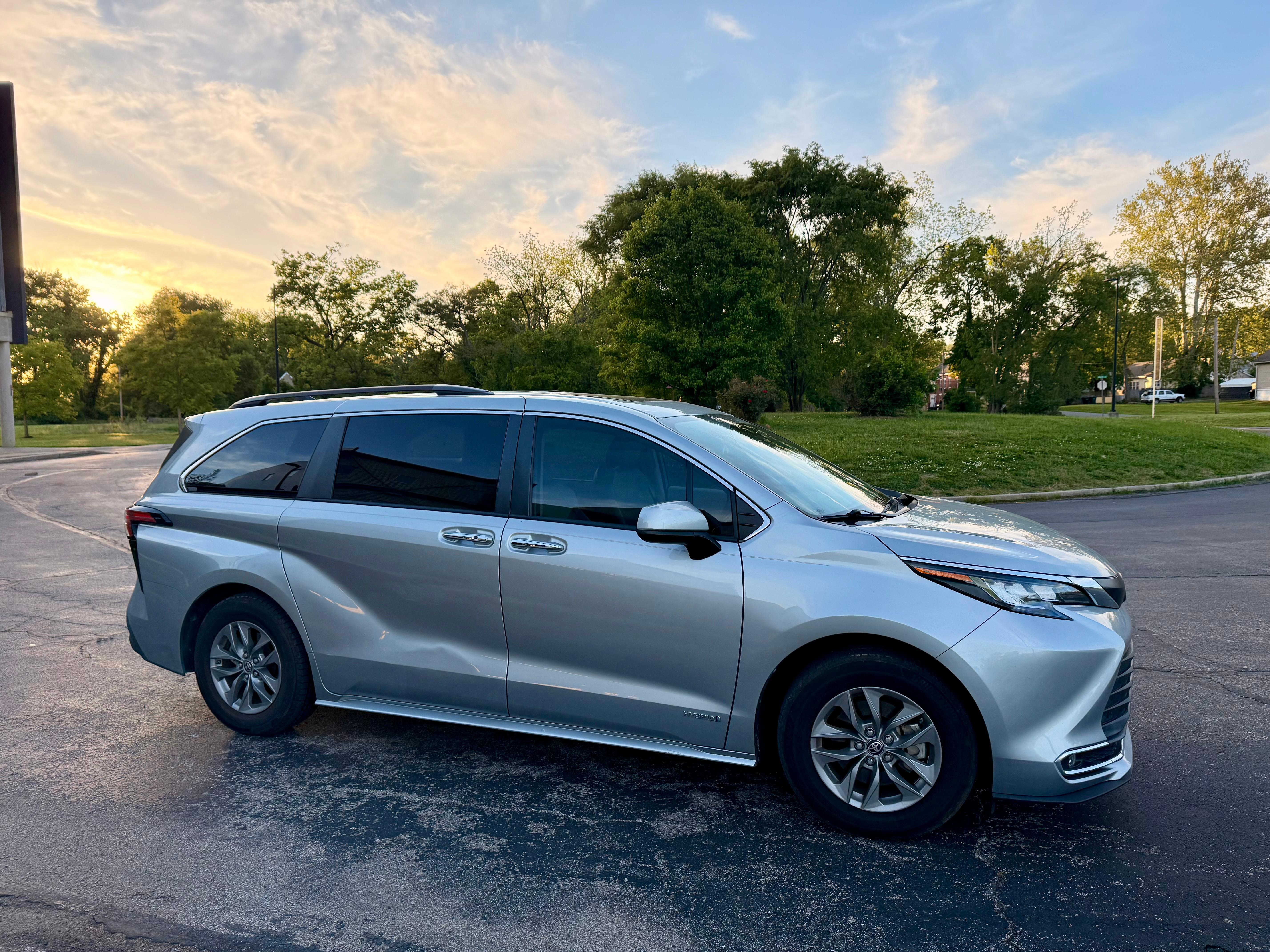 Toyota Sienna 2021 in Cincinnati, OH