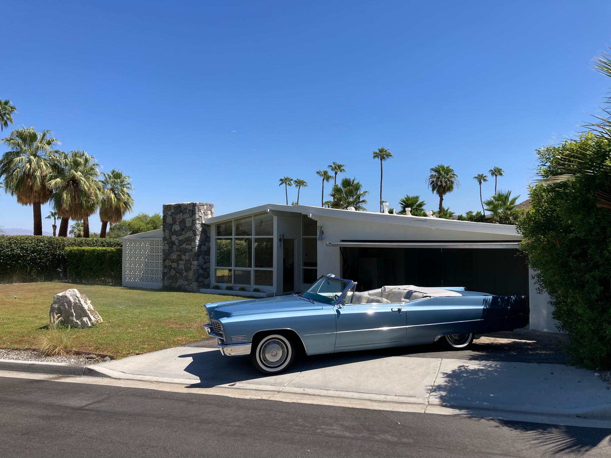Cadillac Deville Convertible 1967 in Palm Desert, CA