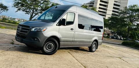 Mercedes-Benz Sprinter 2024