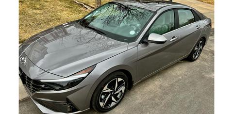 Hyundai Elantra Hybrid 2022