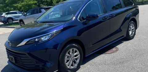 Toyota Sienna 2024