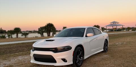 Dodge Charger 2019