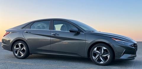 Hyundai Elantra 2023