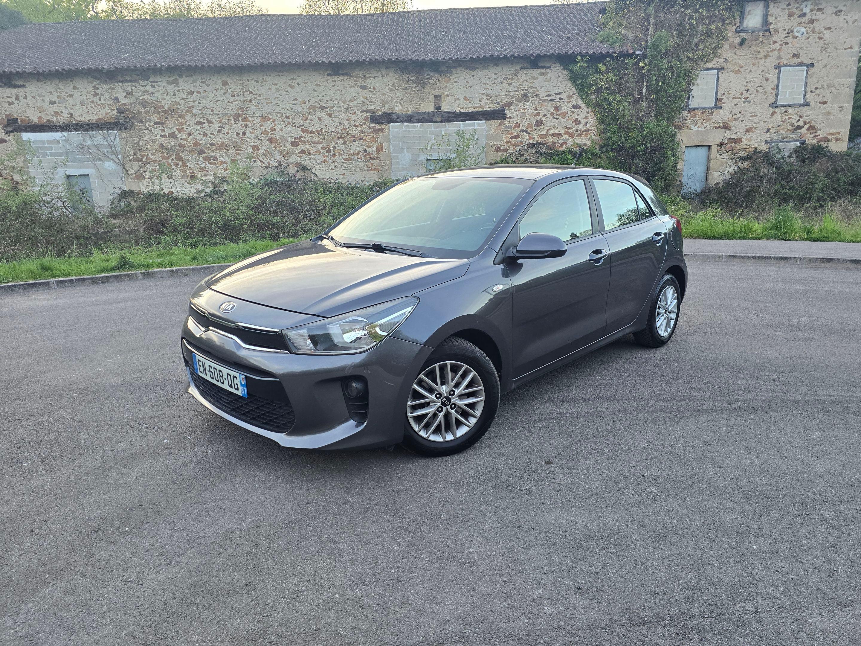 Kia RIO 2017 in Limoges