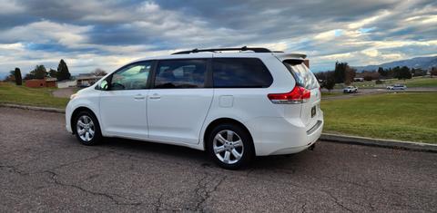 Toyota Sienna 2014