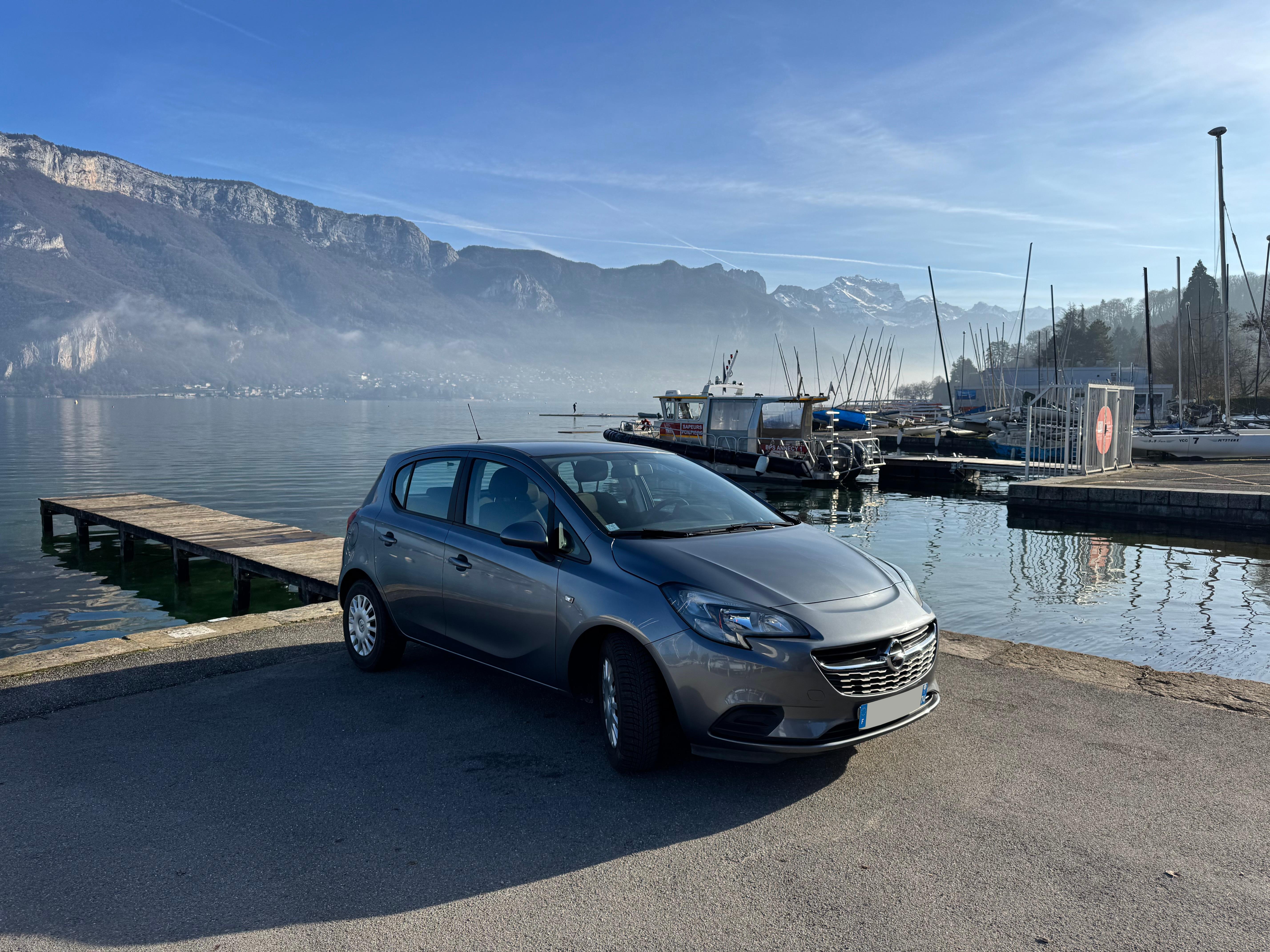 Opel CORSA 2019 à Annecy