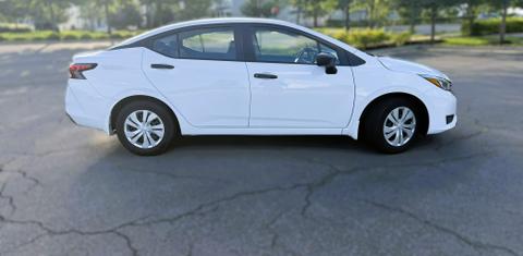 Nissan Versa 2025