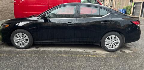 Nissan Sentra 2024