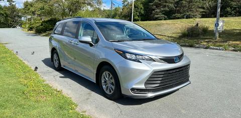 Toyota Sienna 2024