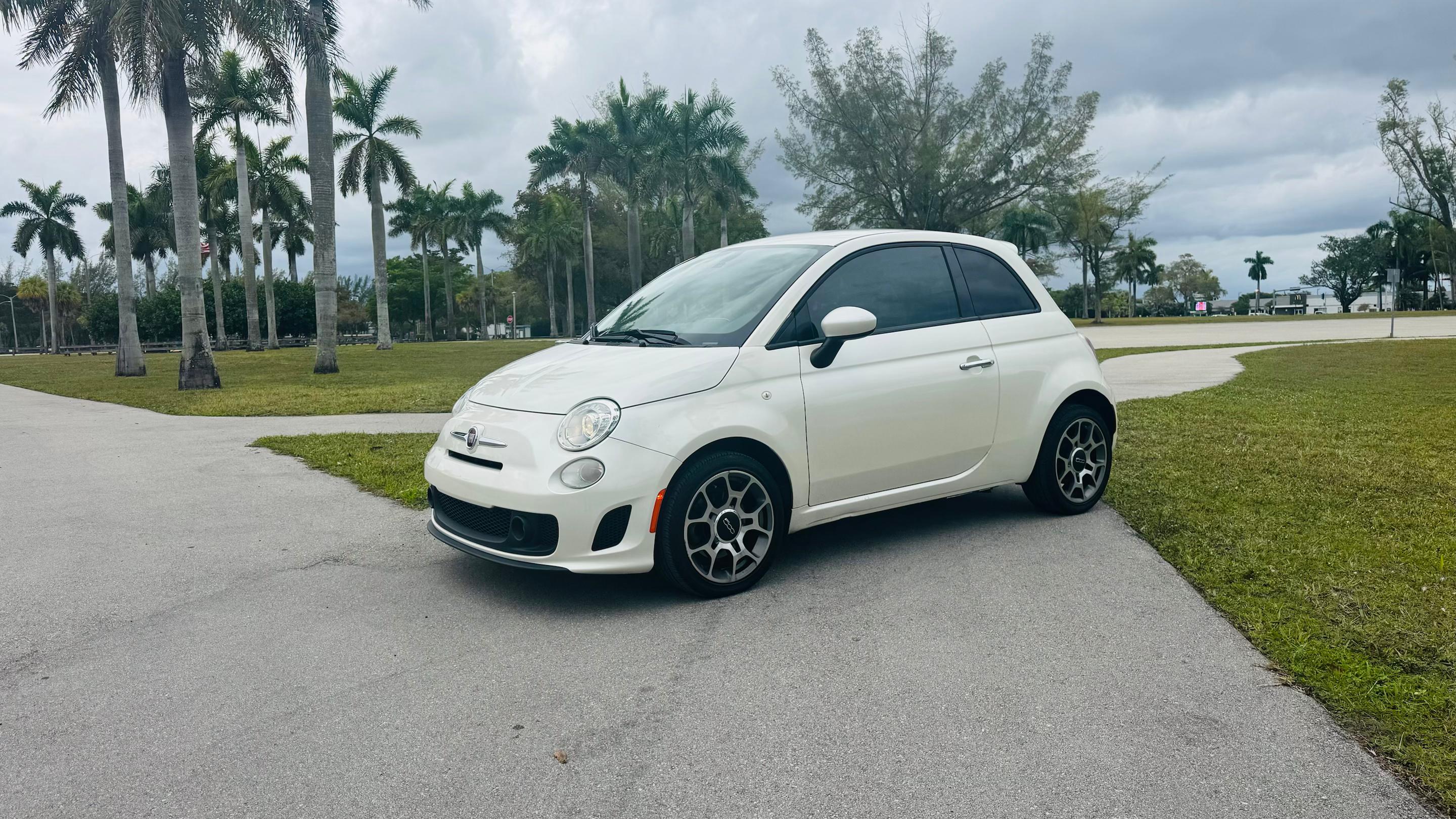 FIAT 500 2018 in Miami, FL