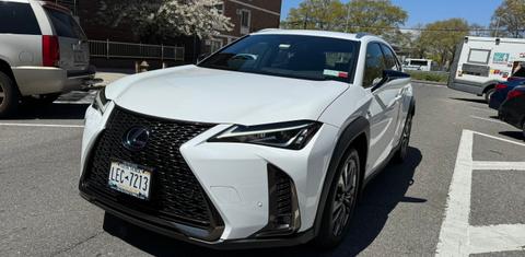 Lexus UX 2019