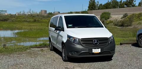 Mercedes-Benz Metris 2023