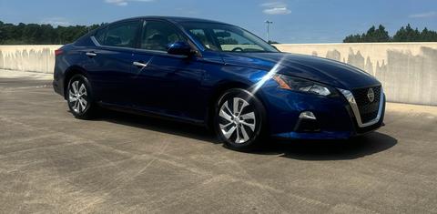 Nissan Altima 2022