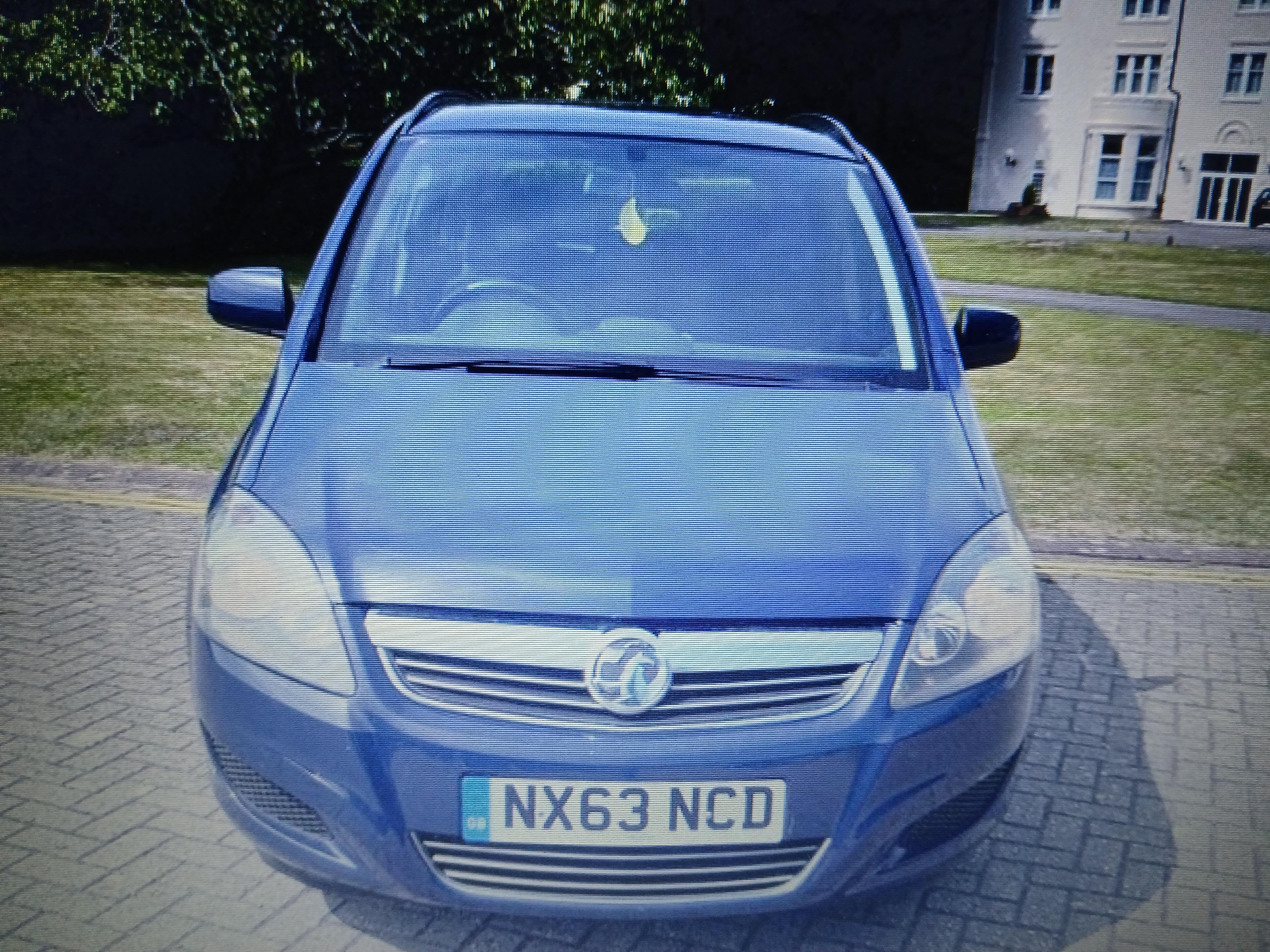 Vauxhall Zafira 2013 in Hounslow