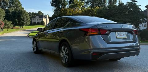 Nissan Altima 2021