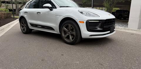 Porsche Macan 2022