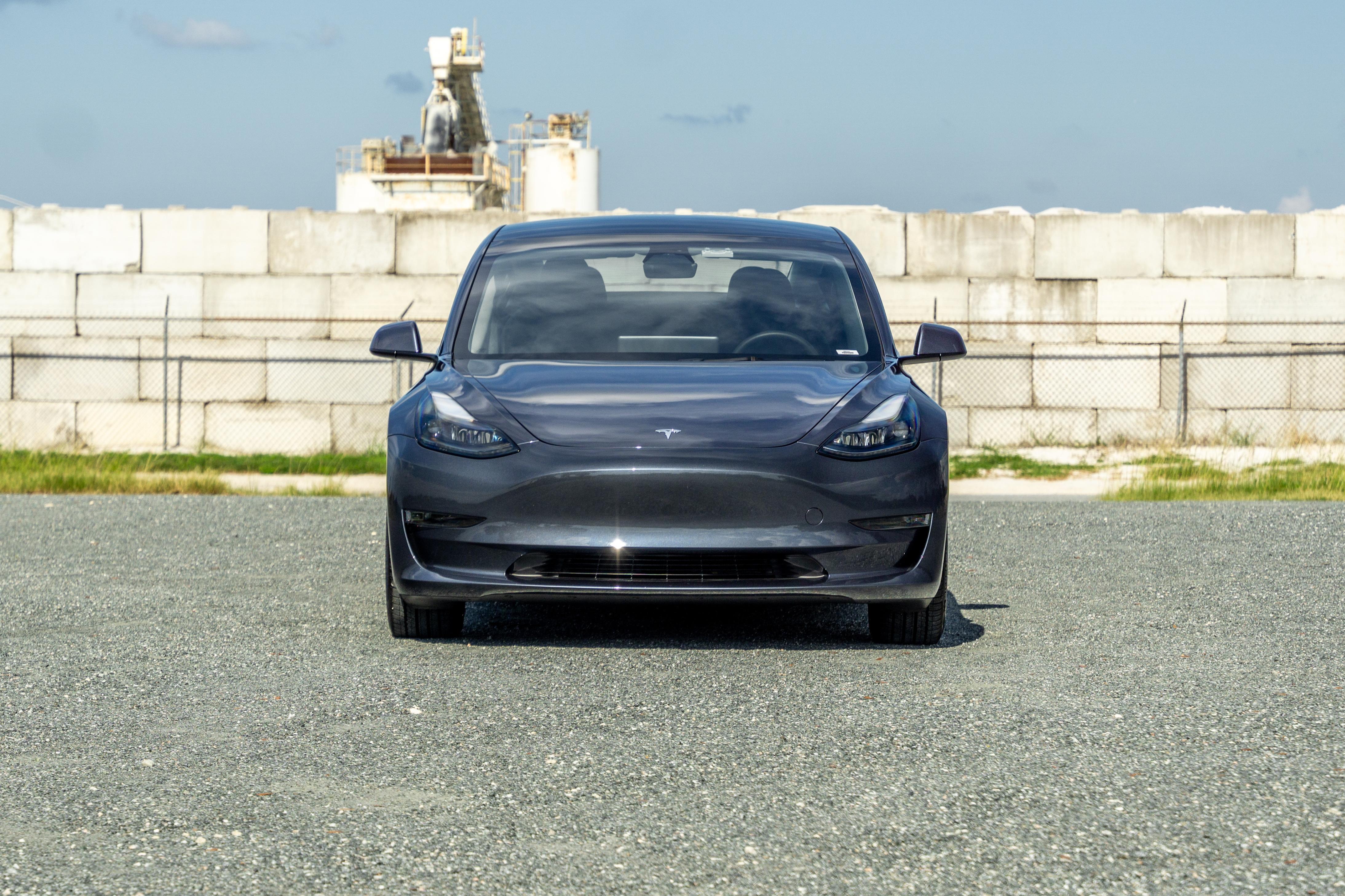 Tesla Model 3 2023 in Tampa, FL