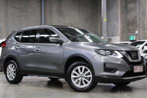 Nissan X-Trail car