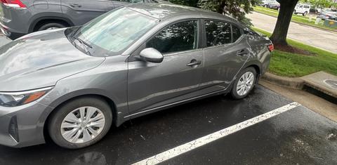 Nissan Sentra 2024