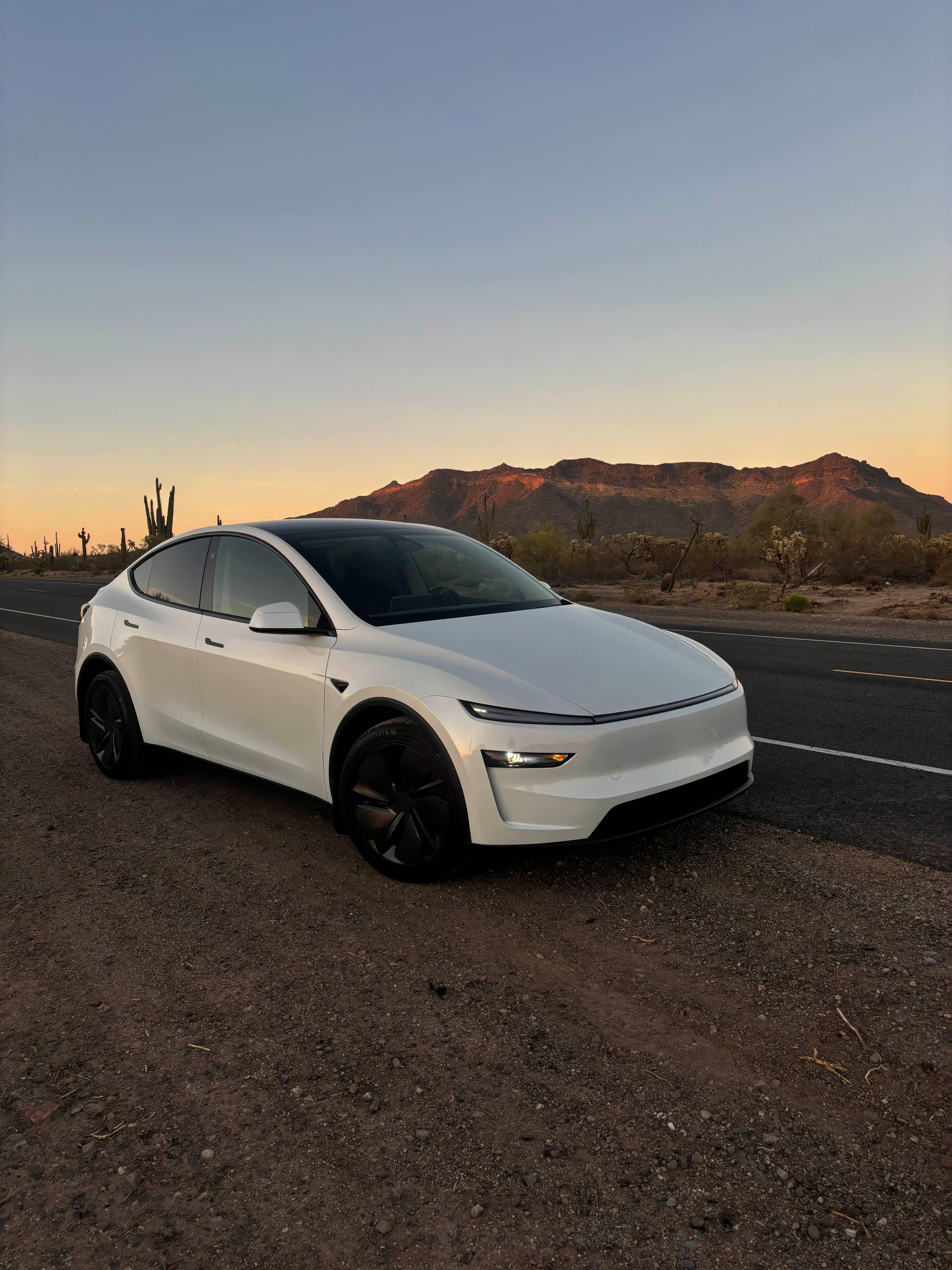 Tesla Model Y 2026 in Mesa, AZ