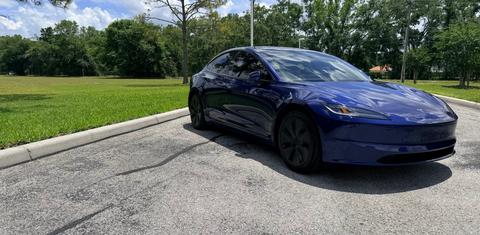 Tesla Model 3 2025