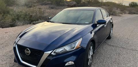 Nissan Altima 2020
