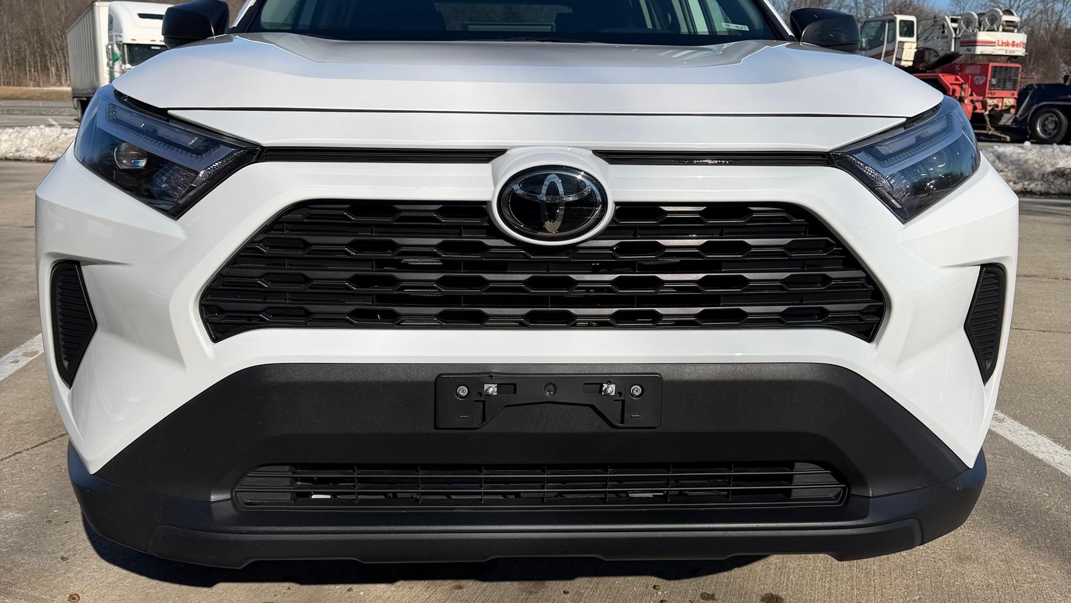 Toyota RAV4 2024 in Strongsville, OH