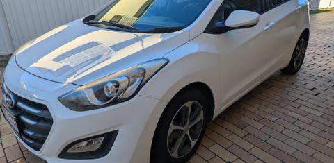 Hyundai i30 2016