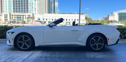 Ford Mustang 2024