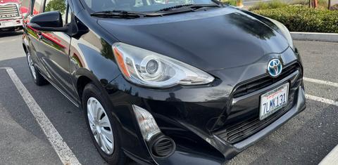Toyota Prius c 2015