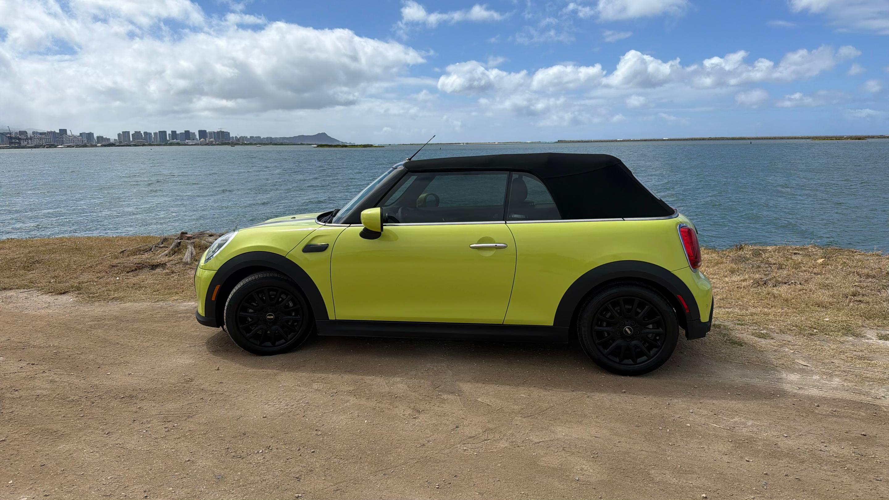 MINI Convertible 2022 in Ewa Beach, HI