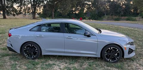 Kia K5 2023
