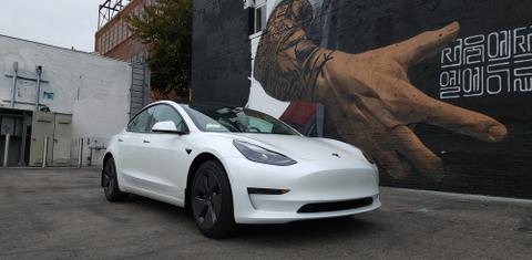 Tesla Model 3 2023