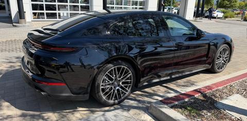 Porsche Panamera 2024