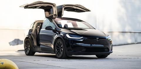 Tesla Model X 2022
