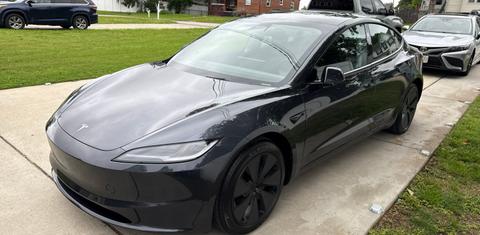 Tesla Model 3 2025
