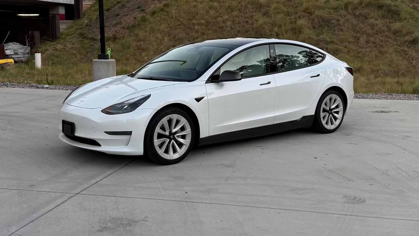 Tesla Model 3 2021 in Morrisville, NC