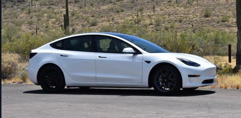 Tesla Model 3 2023
