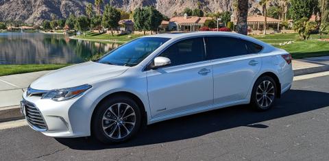 Toyota Avalon Hybrid 2016
