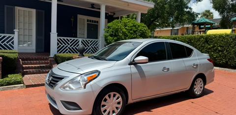 Nissan Versa 2019